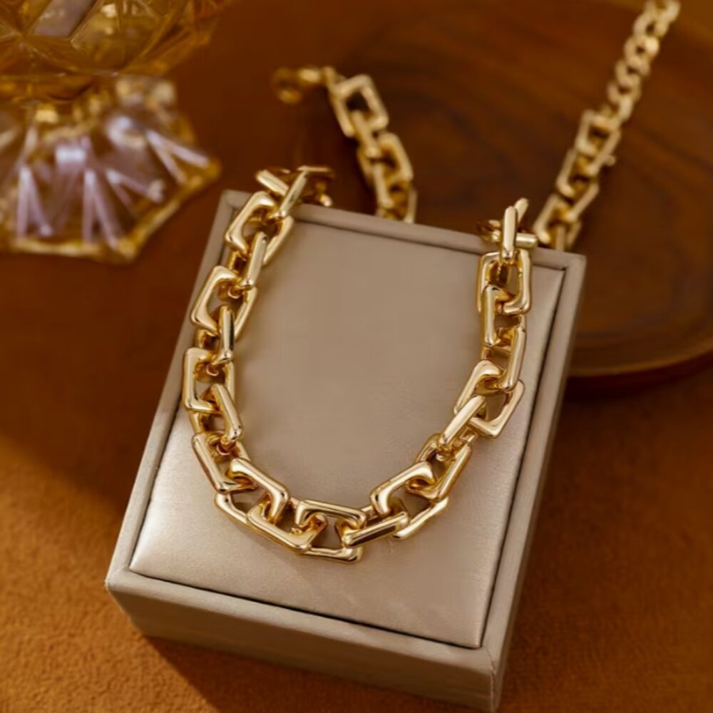 Paperclip Chain Necklace, Unisex Vintage Thick Bubble Square Pendant Gold Plated